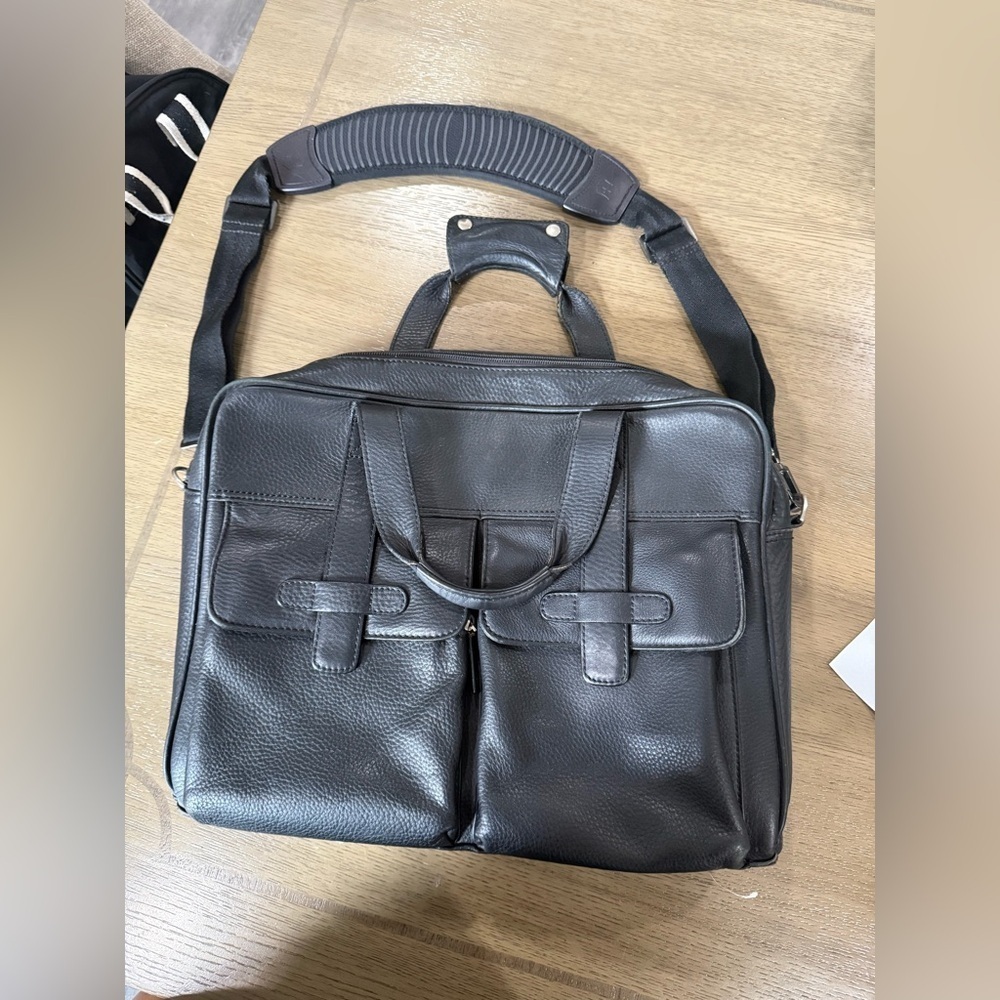 Bosca BLACK REAL LEATHER ZIP TOP LAPTOP BRIEFCASE BUSINESS DOCUMENTS ORGANIZER